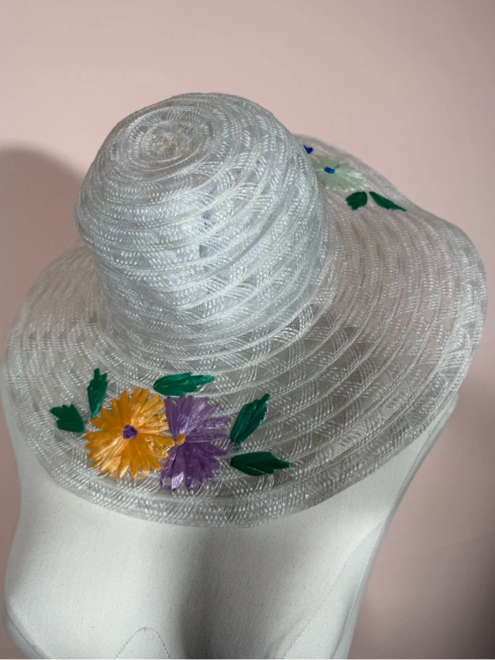 Vintage 1970's White Lace Embroidered Flower Wedding floppy SunHat Derby - Picture 16 of 16